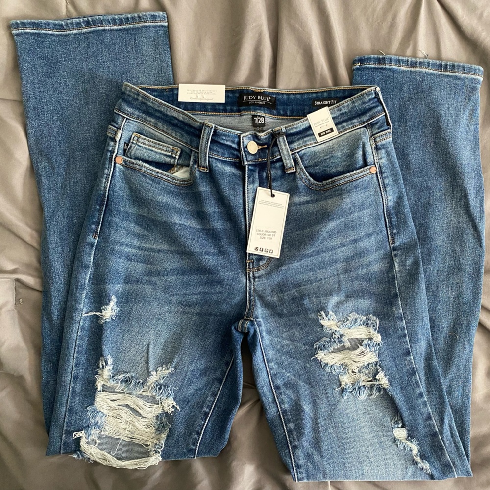 Judy Blue Mid-Rise Distressed Jeans